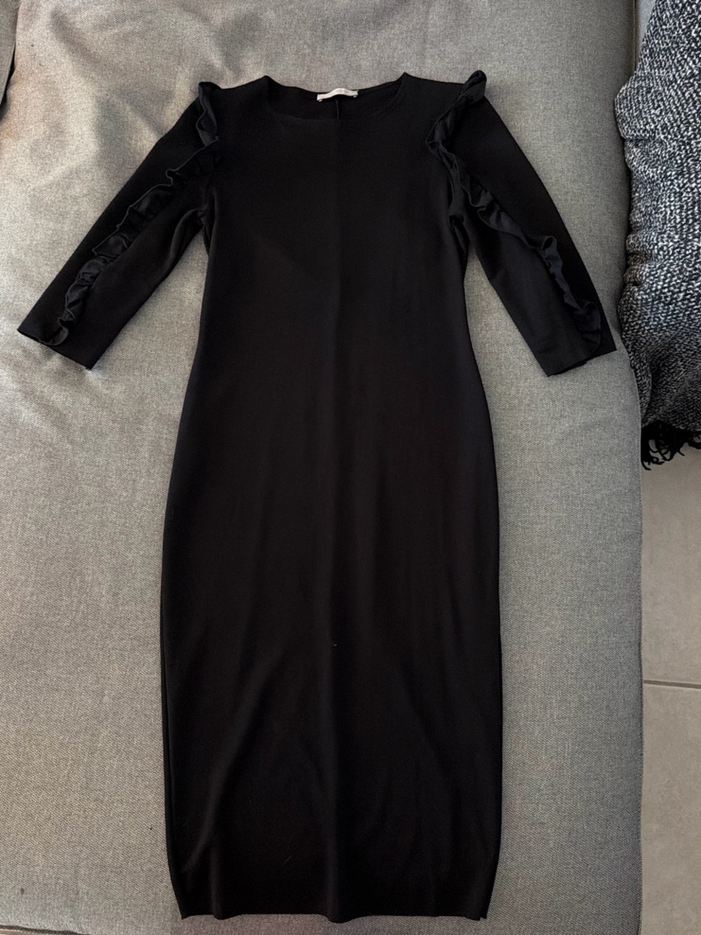 Zara Women's Black Ruffle-sleeves stretch pencil Midi Dress